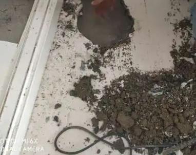 武汉市楼顶渗水公司分享下武汉市卫生间测漏水方法和方法的详细分解。